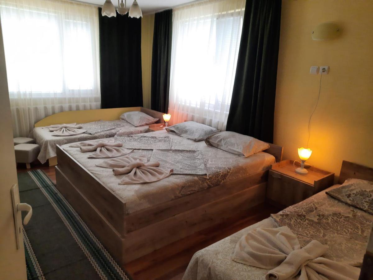 Guest House Lazar Raykov Ribarica Ngoại thất bức ảnh